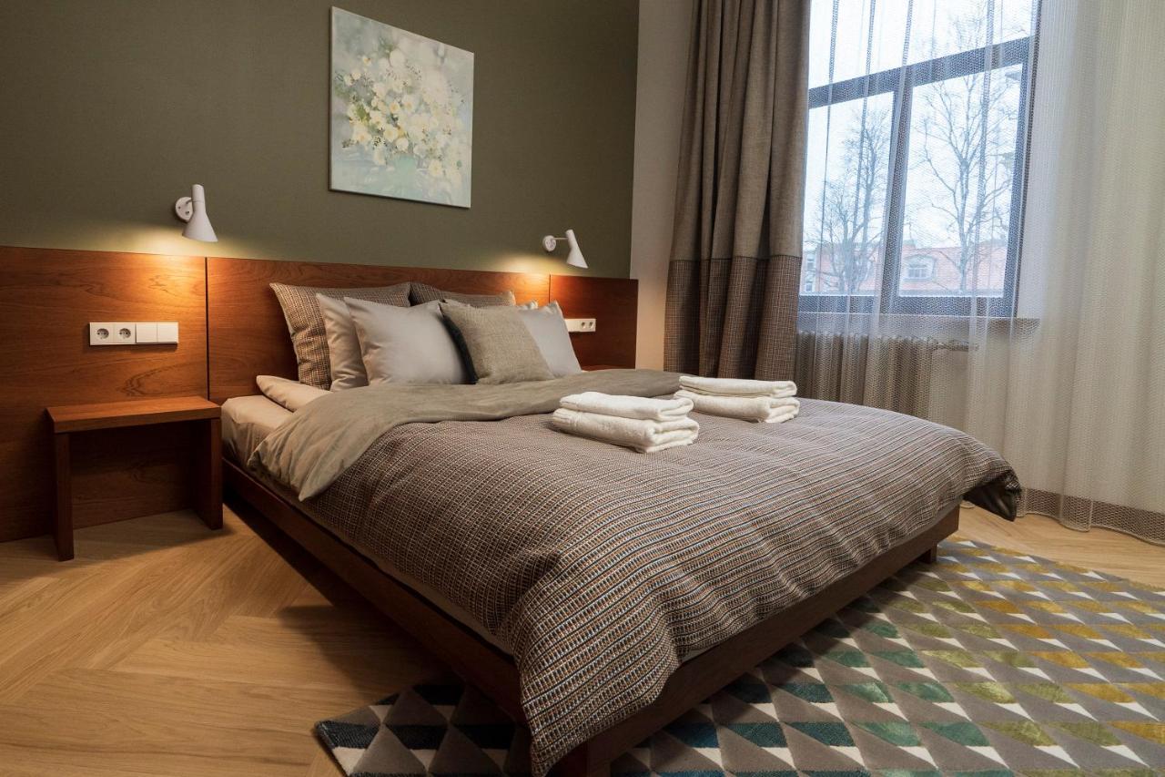 Roze Brivzemnieka Apartments Лиепая Экстерьер фото